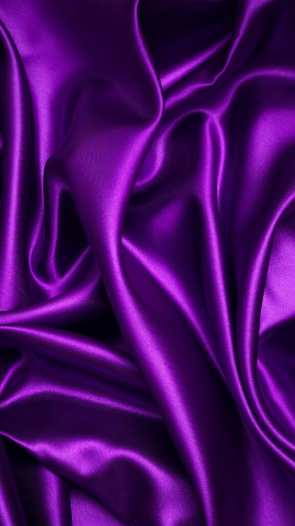 фиолетовые обои на телефон, скачать картинку текстура шелк