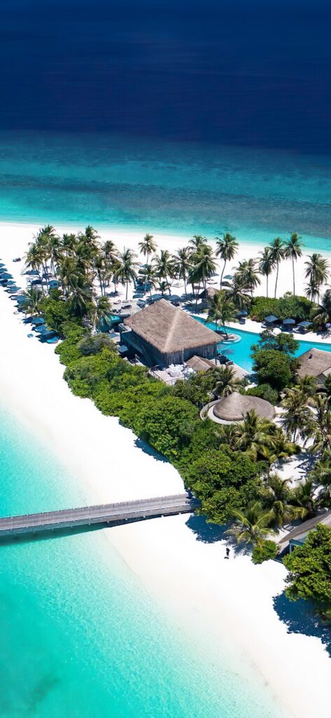 райский отдых на острове, белый песок, пальмы